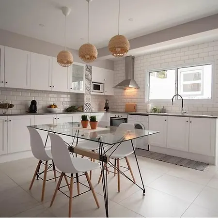 게스트하우스 Casa Memorial Miguel Faial - Relaxing Patio 4*