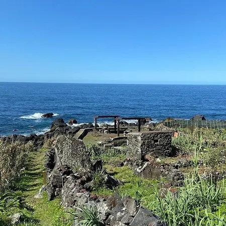 Pensjonat Casa Memorial Miguel Faial - Relaxing Patio Relva (Azores)